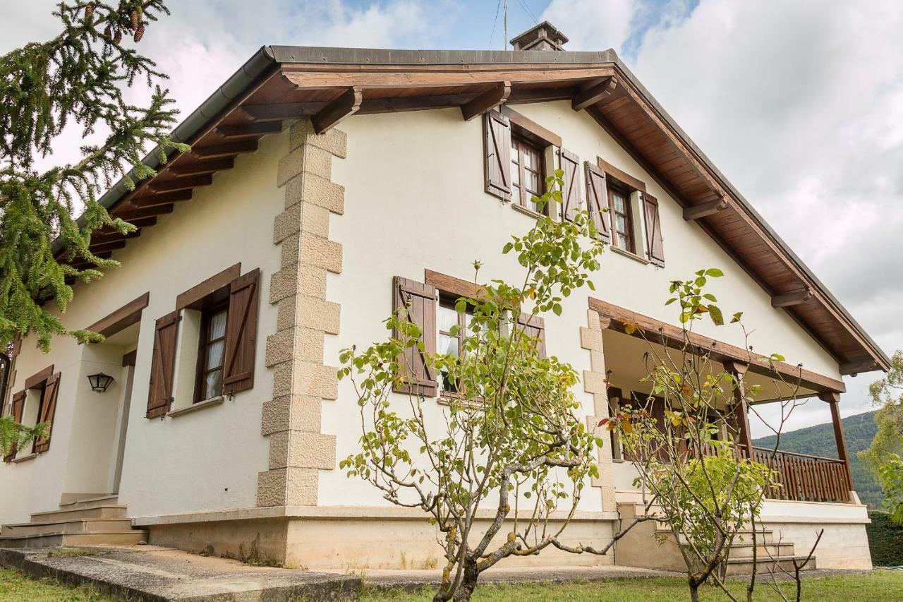 Vivienda Rural Casa Javier Lacunza Aoiz Exterior foto
